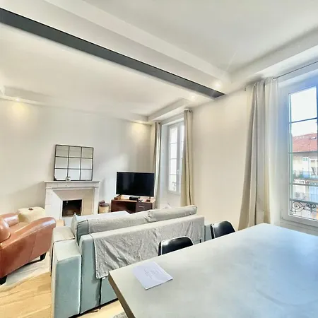 Jaures By Welcome To Apartman